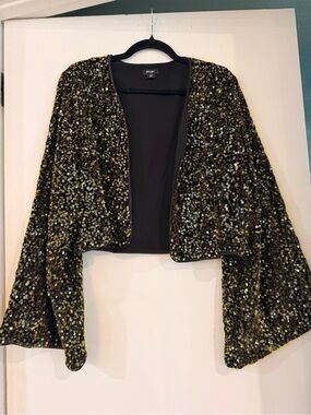 Nasty Gal Black & Gold Sequin Open-Front Cropped Shrug